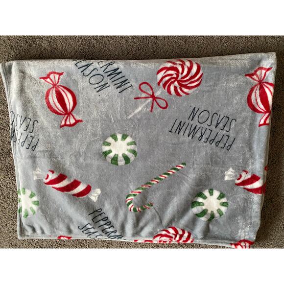 Rae Dunn Christmas Plush Throw Blanket "Peppermint Season" 50x70 - Picture 4 of 8
